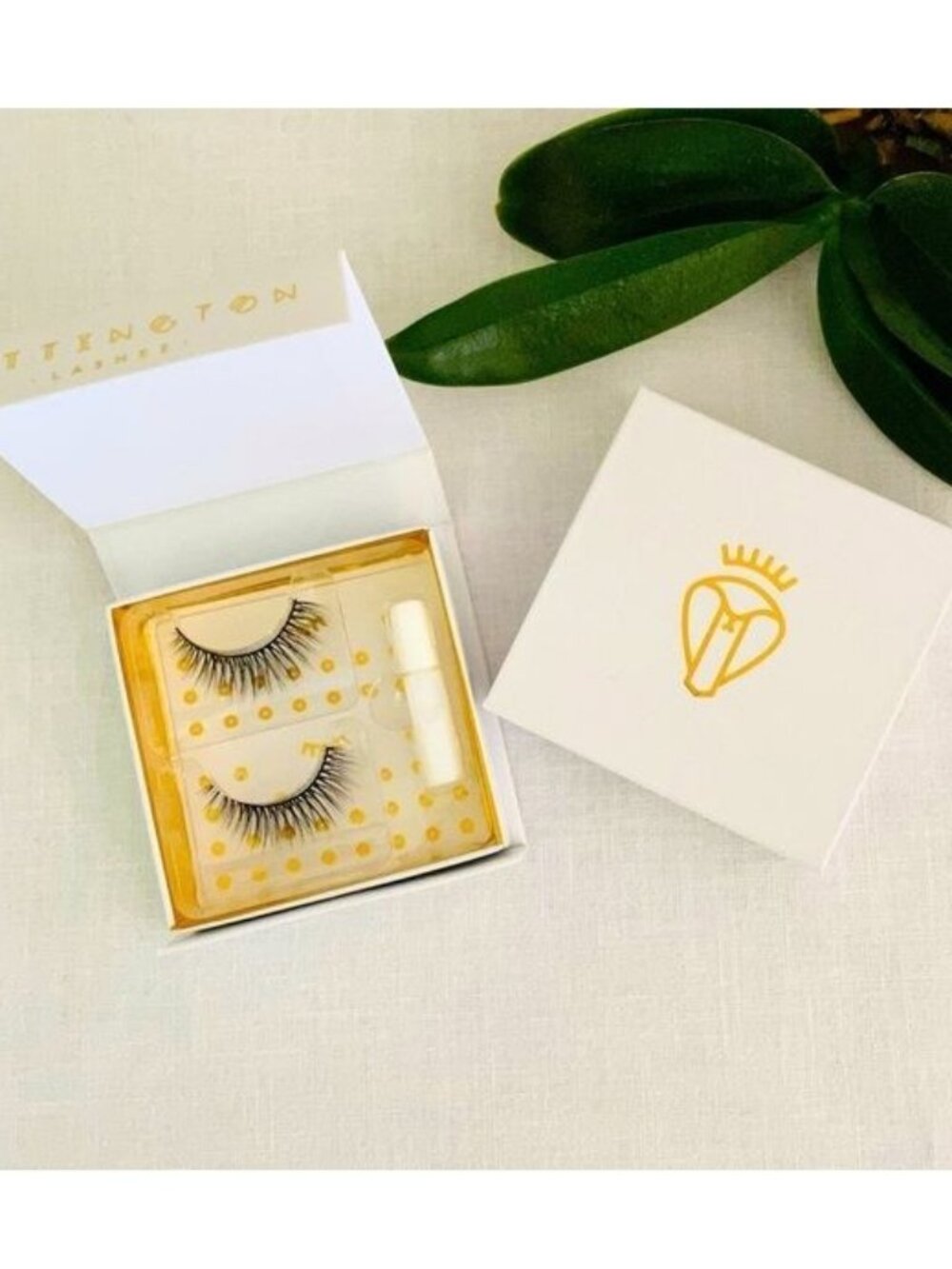 Battington Lashes Monroe 3D Silk Lashes and Glue Kit New Multi Use Faux Mink